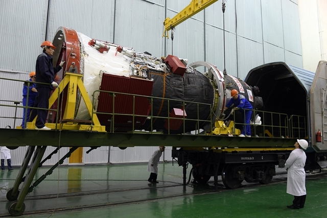 Фото дня: грузовой корабль «Прогресс МС-11» готовится к запуску