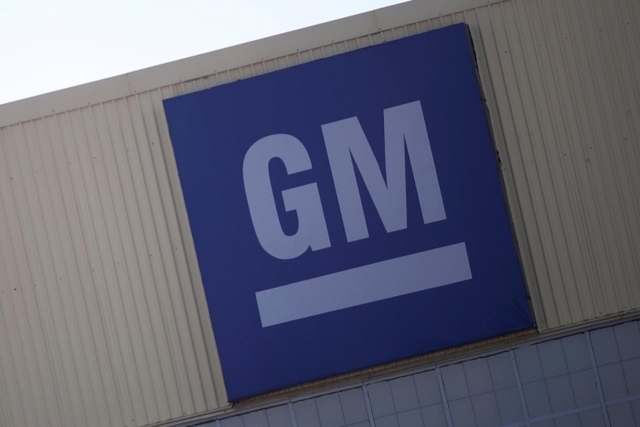 Спустя 15 месяцев после подачи документа в США рассмотрят ходатайство GM о тестировании автомобилей без рулевого колеса